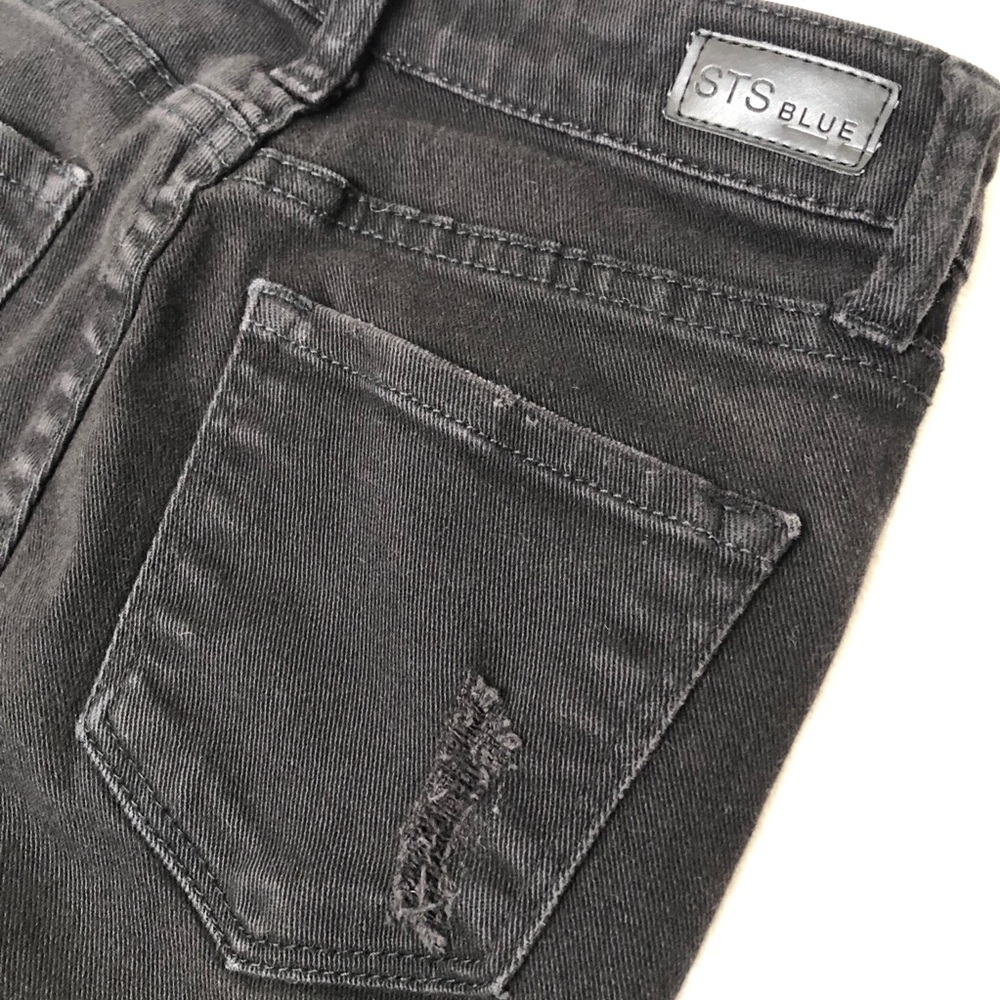 STS Blue Shorts Ashley High Rise Distressed Button Fly Raw Rayed Hem Black 0 - Picture 13 of 15